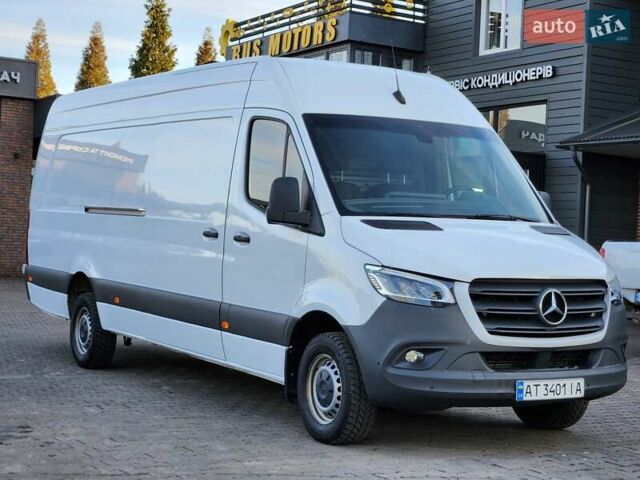 Белый Мерседес Sprinter, объемом двигателя 2.14 л и пробегом 46 тыс. км за 35800 $, фото 1 на Automoto.ua