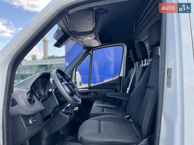 Белый Мерседес Sprinter, объемом двигателя 2 л и пробегом 191 тыс. км за 24850 $, фото 49 на Automoto.ua