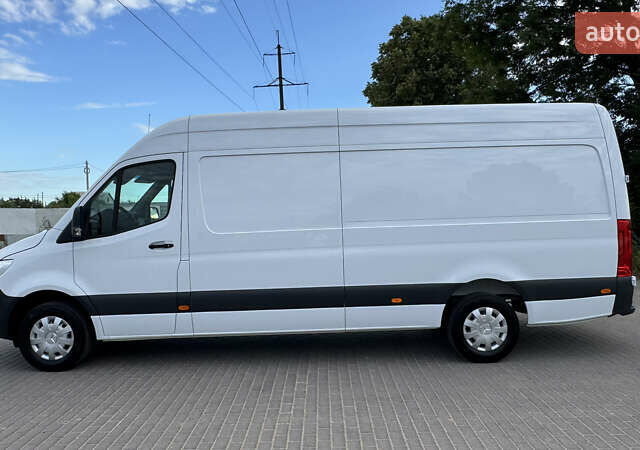 Белый Мерседес Sprinter, объемом двигателя 1.95 л и пробегом 241 тыс. км за 25900 $, фото 10 на Automoto.ua