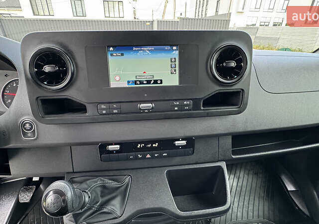 Белый Мерседес Sprinter, объемом двигателя 1.95 л и пробегом 241 тыс. км за 25900 $, фото 42 на Automoto.ua