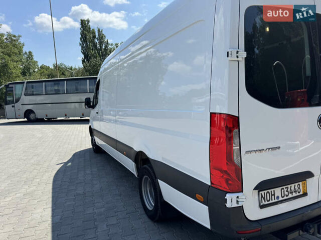 Білий Мерседес Sprinter, об'ємом двигуна 2.99 л та пробігом 273 тис. км за 49898 $, фото 11 на Automoto.ua