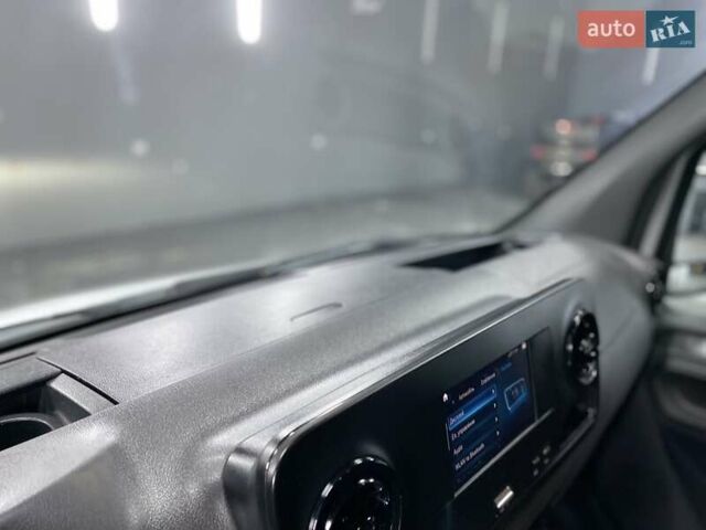 Белый Мерседес Sprinter, объемом двигателя 2.08 л и пробегом 140 тыс. км за 29450 $, фото 56 на Automoto.ua
