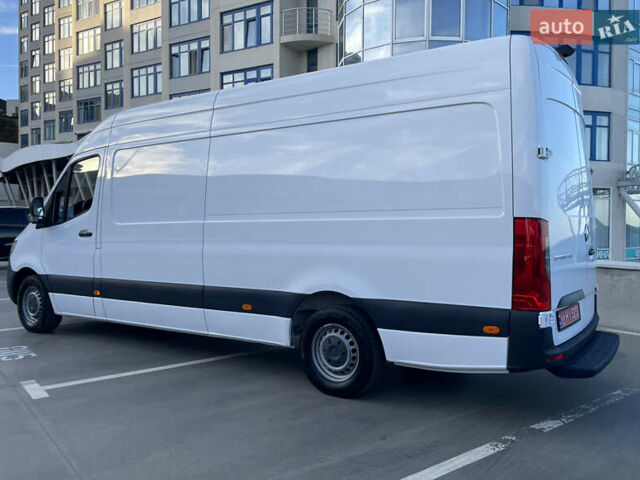 Белый Мерседес Sprinter, объемом двигателя 2.2 л и пробегом 288 тыс. км за 24900 $, фото 6 на Automoto.ua
