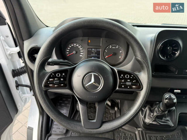 Белый Мерседес Sprinter, объемом двигателя 2.2 л и пробегом 208 тыс. км за 26999 $, фото 48 на Automoto.ua
