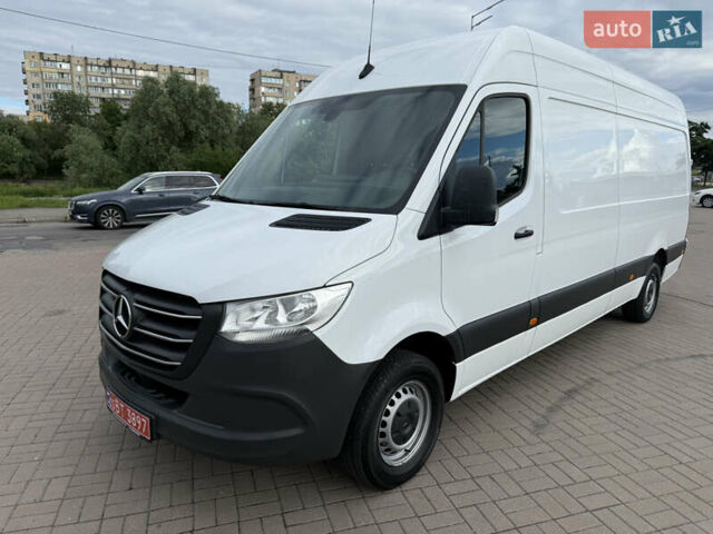 Белый Мерседес Sprinter, объемом двигателя 2.2 л и пробегом 208 тыс. км за 26999 $, фото 16 на Automoto.ua