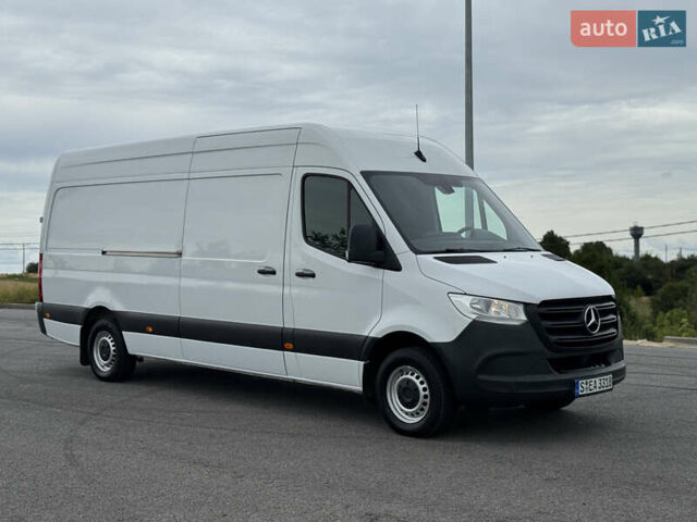 Белый Мерседес Sprinter, объемом двигателя 2.2 л и пробегом 299 тыс. км за 25900 $, фото 13 на Automoto.ua