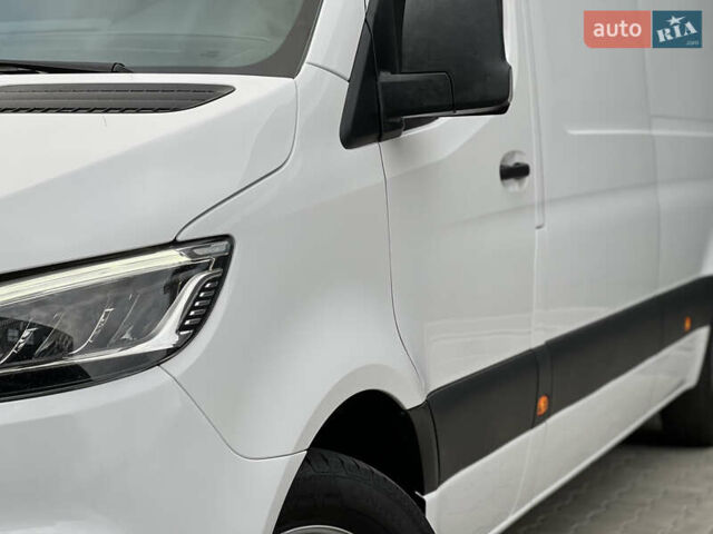 Белый Мерседес Sprinter, объемом двигателя 2.2 л и пробегом 253 тыс. км за 24700 $, фото 47 на Automoto.ua