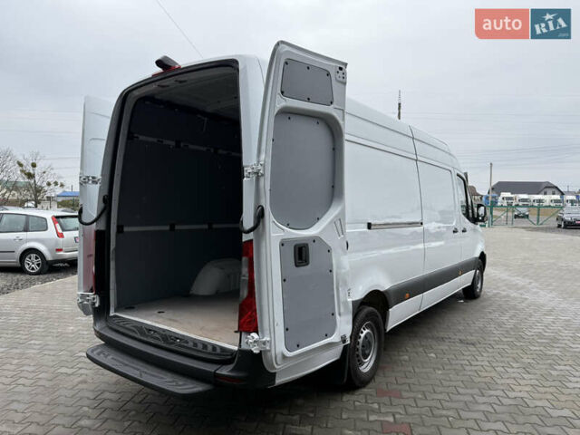 Белый Мерседес Sprinter, объемом двигателя 1.99 л и пробегом 171 тыс. км за 24900 $, фото 13 на Automoto.ua