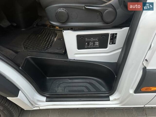 Белый Мерседес Sprinter, объемом двигателя 2 л и пробегом 244 тыс. км за 29300 $, фото 36 на Automoto.ua