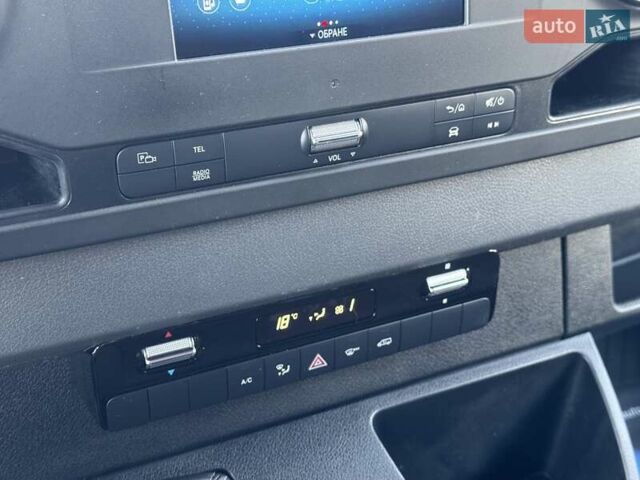 Белый Мерседес Sprinter, объемом двигателя 2.2 л и пробегом 251 тыс. км за 28500 $, фото 22 на Automoto.ua