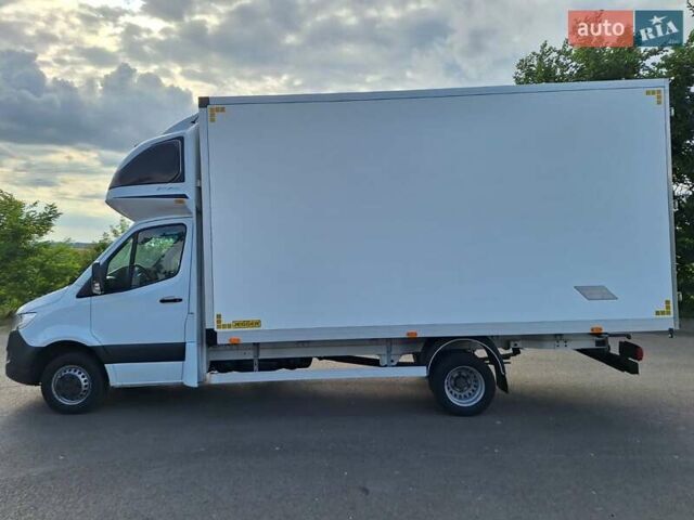 Белый Мерседес Sprinter, объемом двигателя 2.99 л и пробегом 220 тыс. км за 39800 $, фото 4 на Automoto.ua