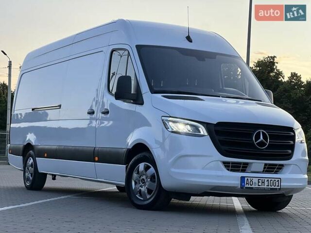 Белый Мерседес Sprinter, объемом двигателя 2 л и пробегом 191 тыс. км за 24850 $, фото 5 на Automoto.ua