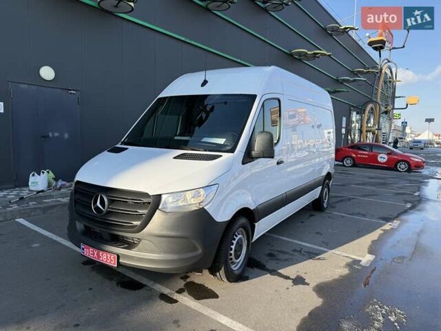 Белый Мерседес Sprinter, объемом двигателя 2.2 л и пробегом 198 тыс. км за 23950 $, фото 3 на Automoto.ua