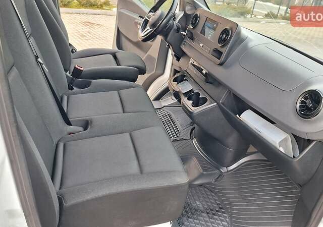 Белый Мерседес Sprinter, объемом двигателя 2 л и пробегом 362 тыс. км за 24900 $, фото 66 на Automoto.ua