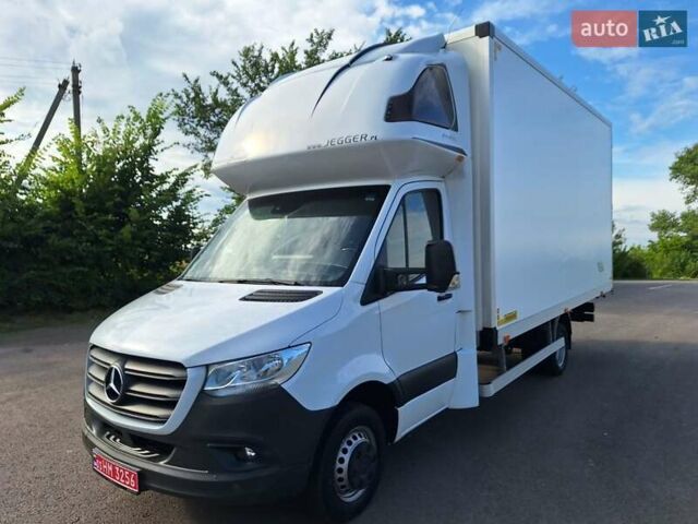 Белый Мерседес Sprinter, объемом двигателя 2.99 л и пробегом 220 тыс. км за 39800 $, фото 10 на Automoto.ua