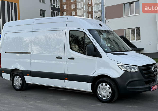 Белый Мерседес Sprinter, объемом двигателя 0 л и пробегом 239 тыс. км за 25900 $, фото 9 на Automoto.ua