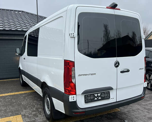 Білий Мерседес Sprinter, об'ємом двигуна 3 л та пробігом 105 тис. км за 32999 $, фото 6 на Automoto.ua