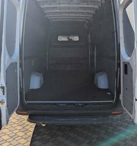 Белый Мерседес Sprinter, объемом двигателя 1.95 л и пробегом 191 тыс. км за 27900 $, фото 1 на Automoto.ua
