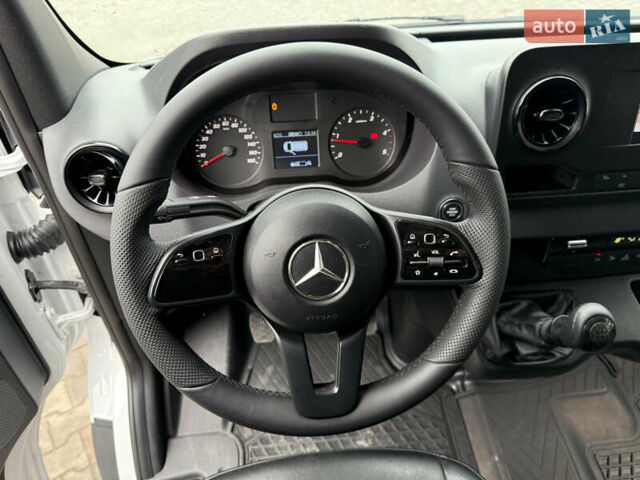 Белый Мерседес Sprinter, объемом двигателя 1.99 л и пробегом 171 тыс. км за 24900 $, фото 38 на Automoto.ua