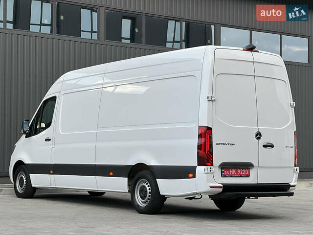 Белый Мерседес Sprinter, объемом двигателя 2.2 л и пробегом 253 тыс. км за 24700 $, фото 21 на Automoto.ua