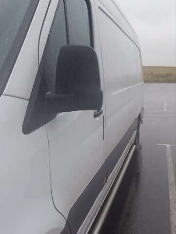 Білий Мерседес Sprinter, об'ємом двигуна 1.95 л та пробігом 300 тис. км за 25999 $, фото 8 на Automoto.ua