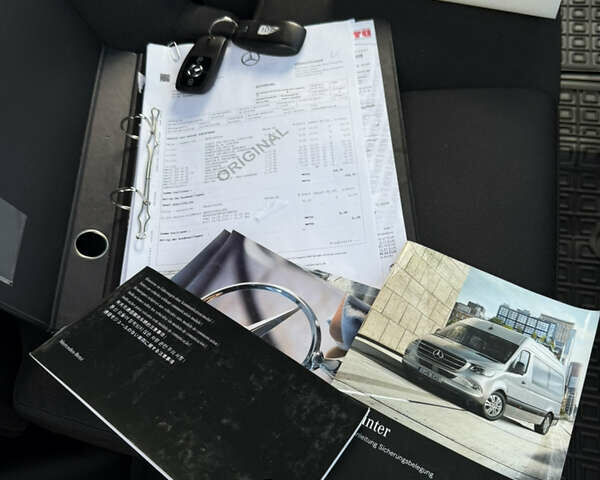 Белый Мерседес Sprinter, объемом двигателя 2.2 л и пробегом 208 тыс. км за 26999 $, фото 79 на Automoto.ua