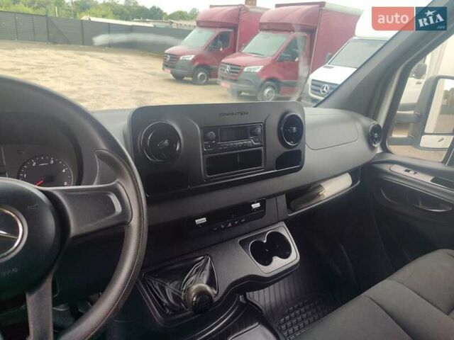Білий Мерседес Sprinter, об'ємом двигуна 2.1 л та пробігом 245 тис. км за 24700 $, фото 28 на Automoto.ua