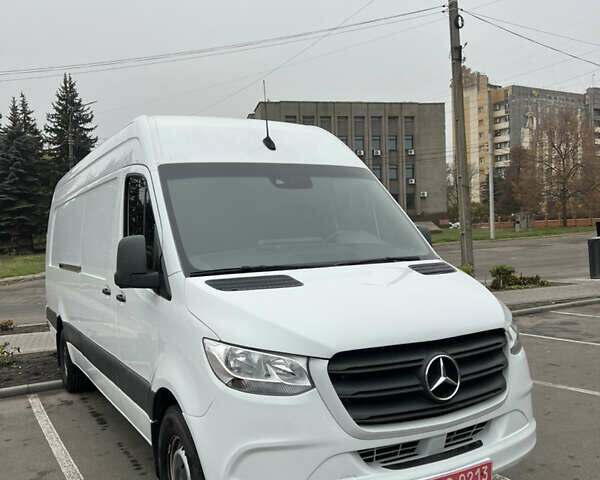 Білий Мерседес Sprinter, об'ємом двигуна 0 л та пробігом 200 тис. км за 40000 $, фото 10 на Automoto.ua