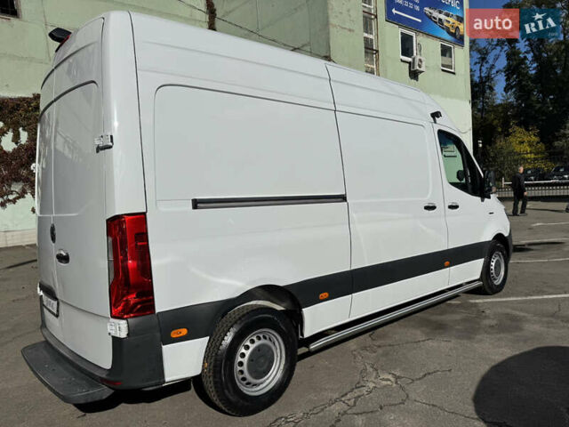 Белый Мерседес Sprinter, объемом двигателя 2 л и пробегом 70 тыс. км за 22400 $, фото 7 на Automoto.ua