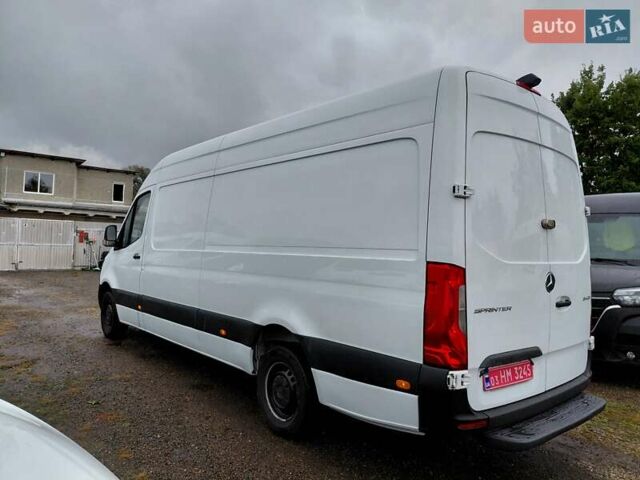 Белый Мерседес Sprinter, объемом двигателя 0 л и пробегом 207 тыс. км за 22600 $, фото 62 на Automoto.ua