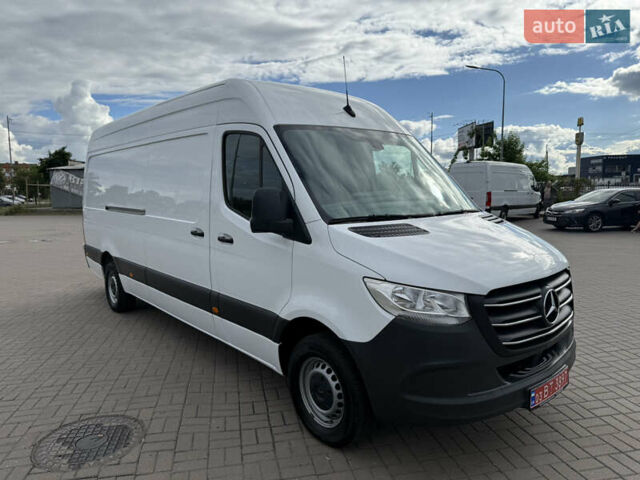Белый Мерседес Sprinter, объемом двигателя 2.2 л и пробегом 208 тыс. км за 26999 $, фото 27 на Automoto.ua