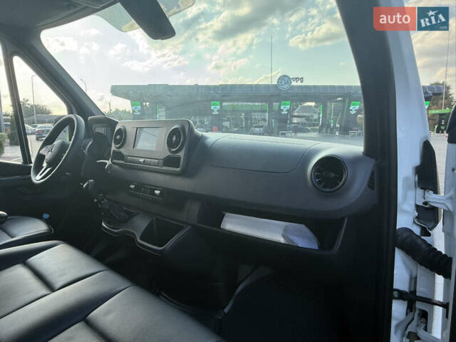 Белый Мерседес Sprinter, объемом двигателя 1.99 л и пробегом 172 тыс. км за 25300 $, фото 50 на Automoto.ua