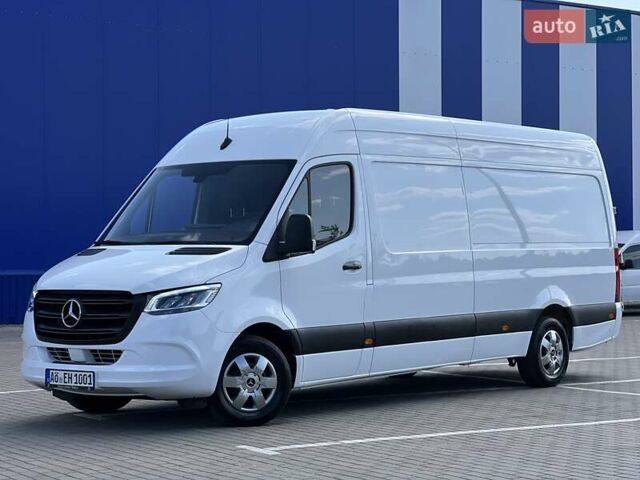 Белый Мерседес Sprinter, объемом двигателя 2 л и пробегом 191 тыс. км за 24850 $, фото 3 на Automoto.ua