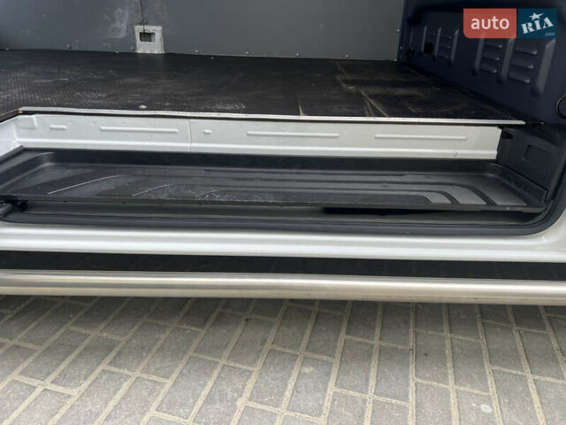 Белый Мерседес Sprinter, объемом двигателя 2 л и пробегом 246 тыс. км за 26650 $, фото 19 на Automoto.ua