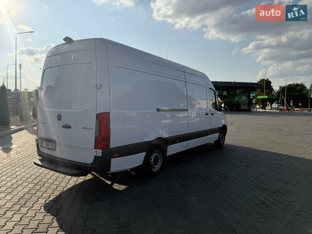 Белый Мерседес Sprinter, объемом двигателя 1.99 л и пробегом 172 тыс. км за 25300 $, фото 4 на Automoto.ua