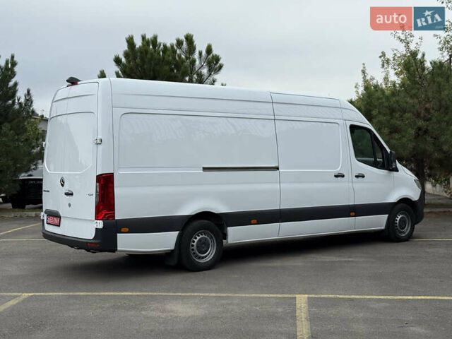 Белый Мерседес Sprinter, объемом двигателя 2 л и пробегом 240 тыс. км за 25999 $, фото 18 на Automoto.ua