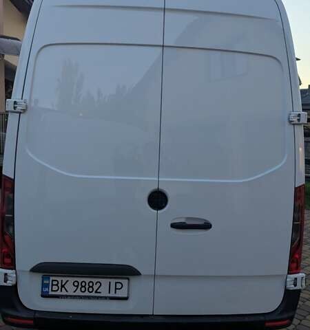 Белый Мерседес Sprinter, объемом двигателя 1.95 л и пробегом 192 тыс. км за 27500 $, фото 17 на Automoto.ua