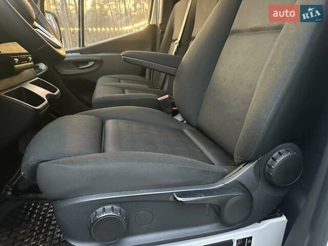 Белый Мерседес Sprinter, объемом двигателя 2 л и пробегом 244 тыс. км за 29300 $, фото 30 на Automoto.ua