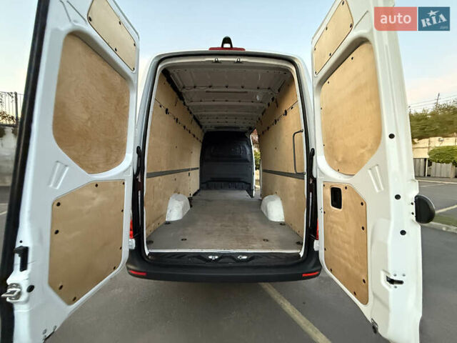 Белый Мерседес Sprinter, объемом двигателя 2 л и пробегом 240 тыс. км за 25999 $, фото 59 на Automoto.ua