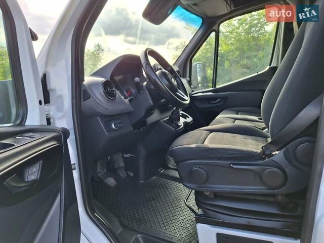 Белый Мерседес Sprinter, объемом двигателя 2.99 л и пробегом 220 тыс. км за 39800 $, фото 30 на Automoto.ua