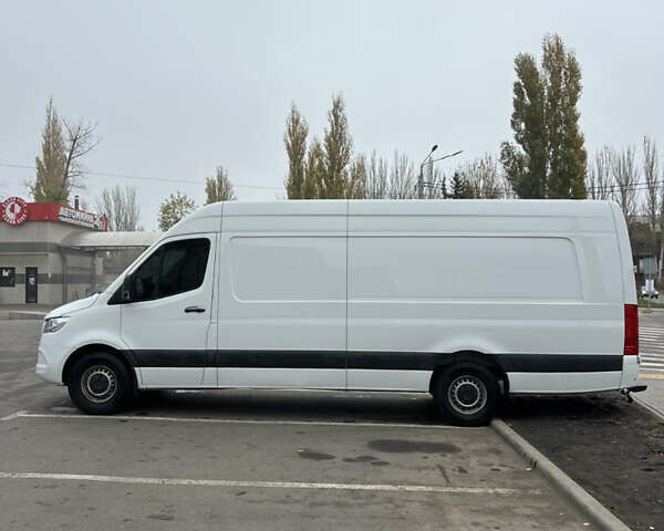 Білий Мерседес Sprinter, об'ємом двигуна 0 л та пробігом 200 тис. км за 40000 $, фото 3 на Automoto.ua