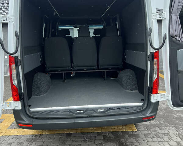 Білий Мерседес Sprinter, об'ємом двигуна 3 л та пробігом 105 тис. км за 32999 $, фото 11 на Automoto.ua