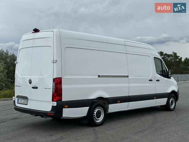 Белый Мерседес Sprinter, объемом двигателя 2.2 л и пробегом 299 тыс. км за 25900 $, фото 10 на Automoto.ua