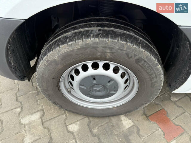 Белый Мерседес Sprinter, объемом двигателя 1.99 л и пробегом 171 тыс. км за 24900 $, фото 17 на Automoto.ua