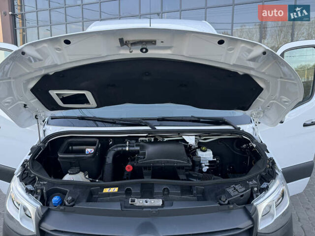 Белый Мерседес Sprinter, объемом двигателя 2.14 л и пробегом 203 тыс. км за 27500 $, фото 35 на Automoto.ua