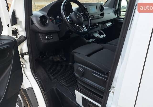 Белый Мерседес Sprinter, объемом двигателя 2 л и пробегом 362 тыс. км за 24900 $, фото 52 на Automoto.ua