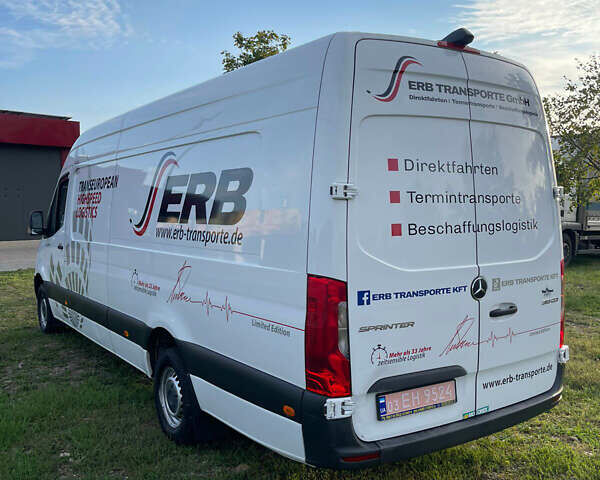 Белый Мерседес Sprinter, объемом двигателя 2.99 л и пробегом 400 тыс. км за 36500 $, фото 7 на Automoto.ua