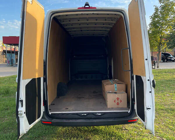 Белый Мерседес Sprinter, объемом двигателя 2.99 л и пробегом 400 тыс. км за 36500 $, фото 14 на Automoto.ua