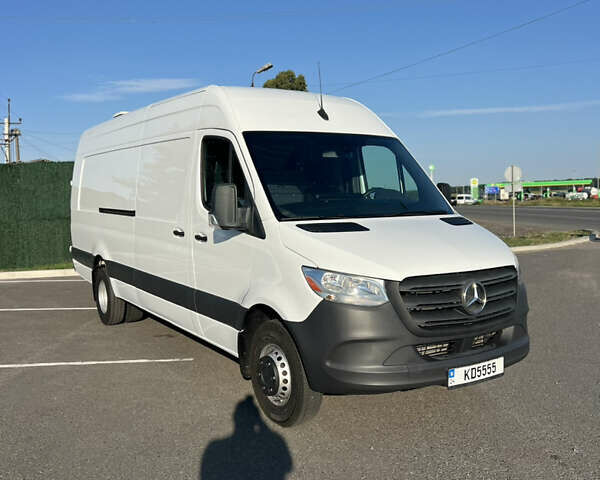 Білий Мерседес Sprinter, об'ємом двигуна 2.99 л та пробігом 136 тис. км за 43000 $, фото 1 на Automoto.ua