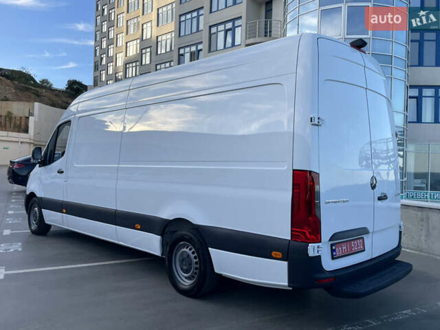 Белый Мерседес Sprinter, объемом двигателя 2.2 л и пробегом 288 тыс. км за 24900 $, фото 5 на Automoto.ua